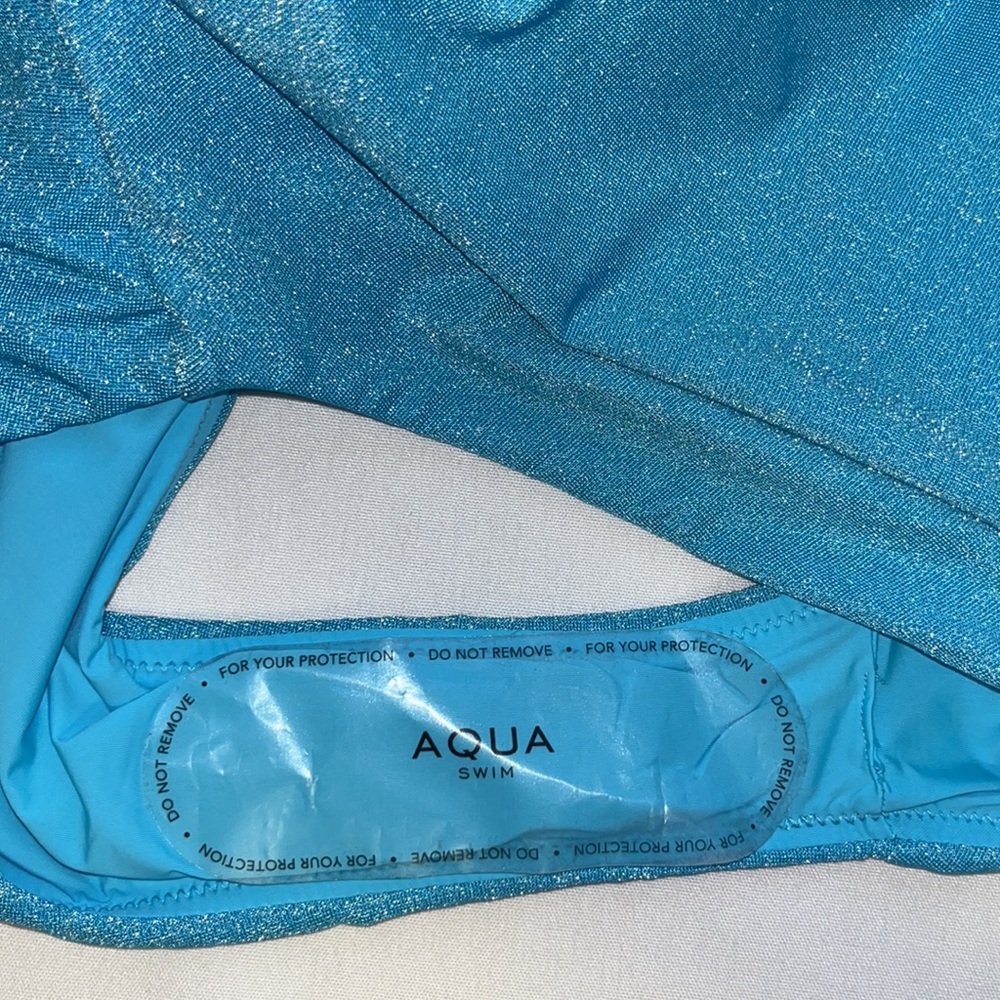 AQUA SQUARE NECK ONE PIECE SWIMSUIT Sz SMALL - Picture 7 of 11
